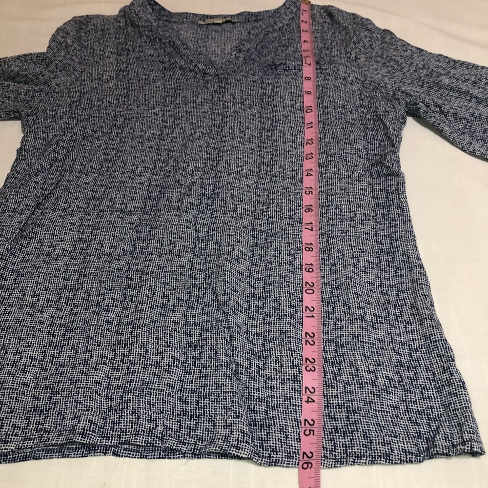 🦋 3/$15 Ann Carson blue pullover blouse - Picture 6 of 8